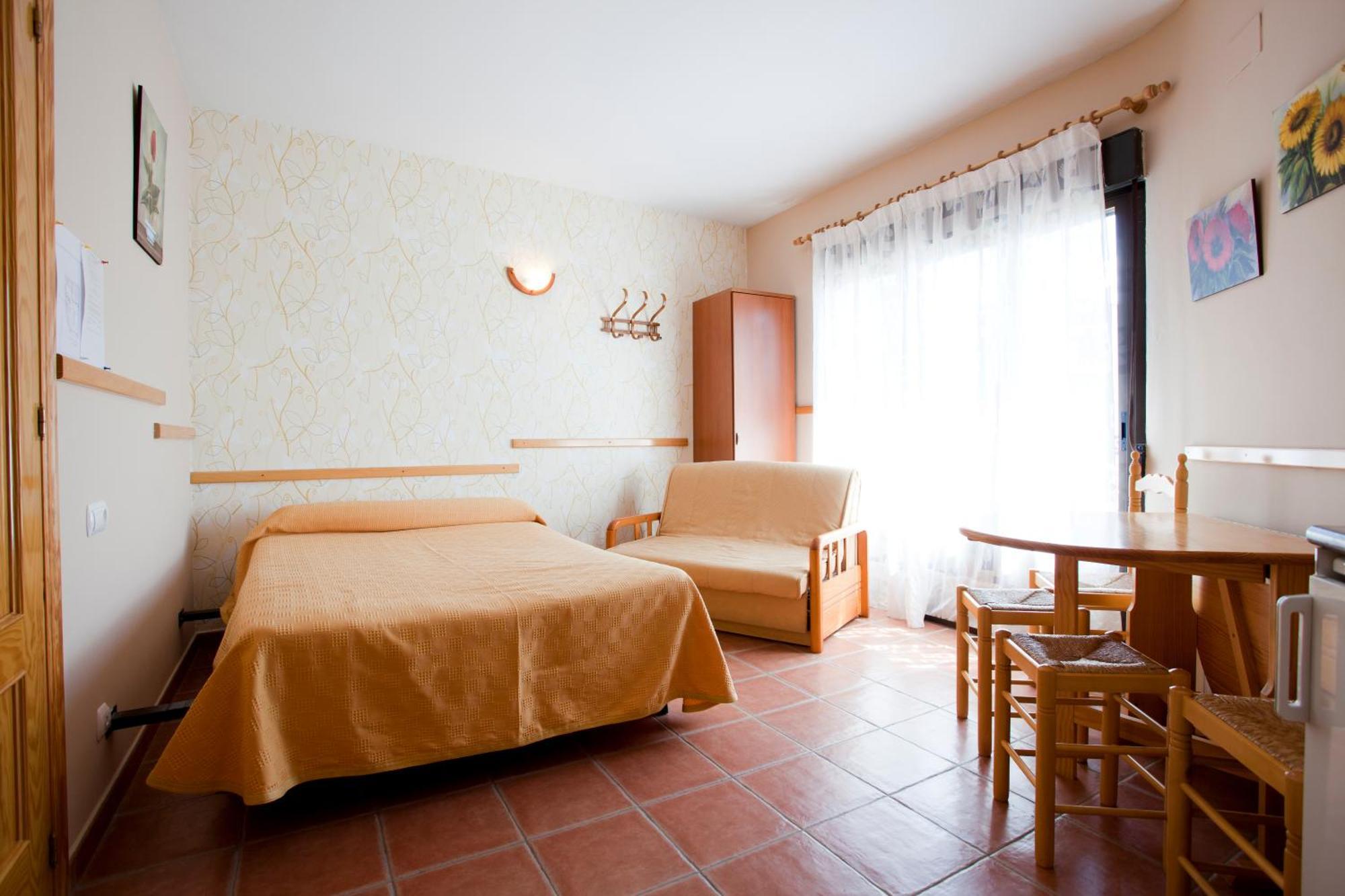 באניוס דה מונטמאיור Apartamentos Rurales "La Fuentecilla" מראה חיצוני תמונה